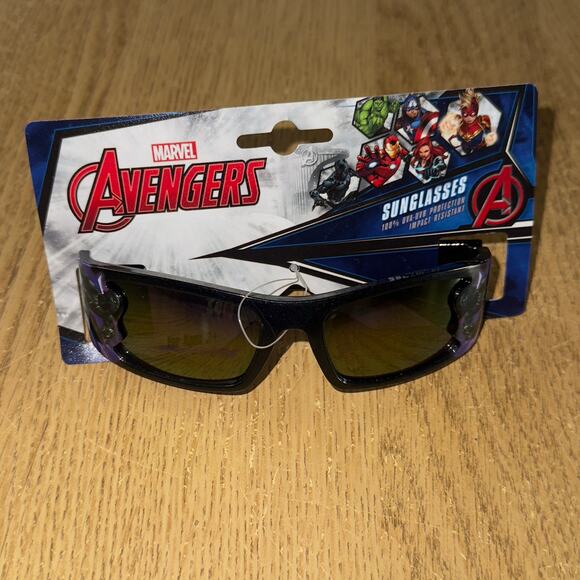 Marvel Avengers Kids Sunglasses with UV Protection NWT - Picture 2 of 5